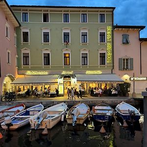 Hotel Benaco